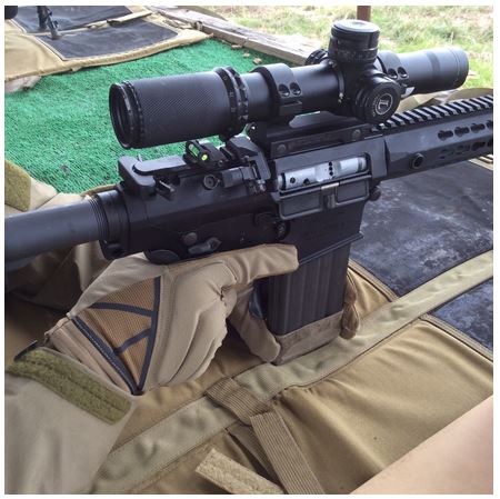 実銃ネタ】ナイツ・アーマメントの45°オフセットサイトに新型が登場