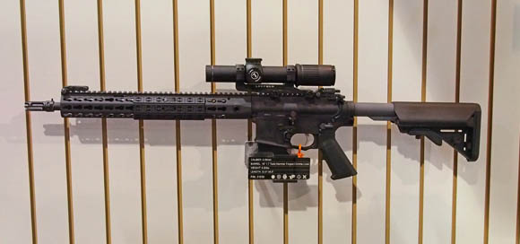 実銃ネタ】ナイツのSR-15 E3 MOD2は新しいガスブロックを装備していた