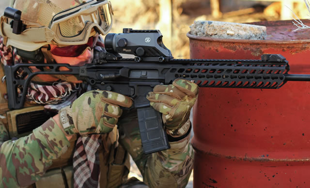 シグ社の近～中距離向け4倍固定倍率スコープ「BRAVO4」 | さばなび